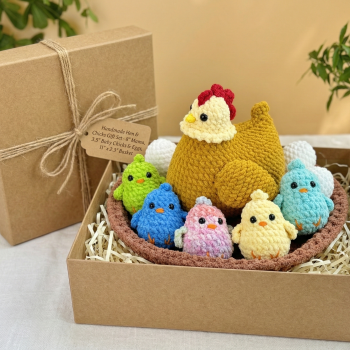 Handmade Crochet Hen & Chicks Gift Set – Amigurumi Mama Chicken with Baby Chicks, Eggs & Nest Basket , Easter Spring Farm Nursery Decor